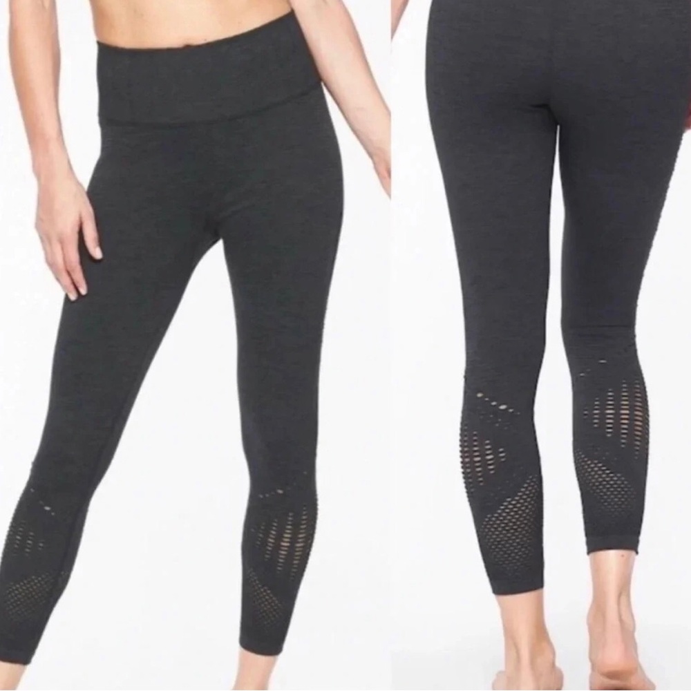 Athleta Halasana 7/8 seamless leggings